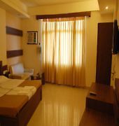 Hotel Vivek Gorakhpur Kültér fotó